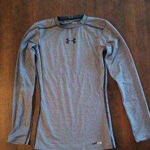 Under Armour fitted long sleeve dry fit